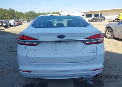 2018 Ford Fusion Hybrid Se z USA, uszkodzony, nr VIN 3FA6P0LU0JR208598